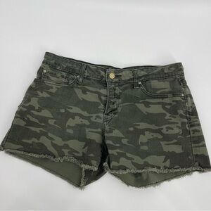 Levi Strauss Mid-Rise Camo Shorts Y2k Grunge Streetwear Military Chic Gorpcore